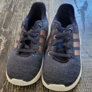 Adidas toddle size 7